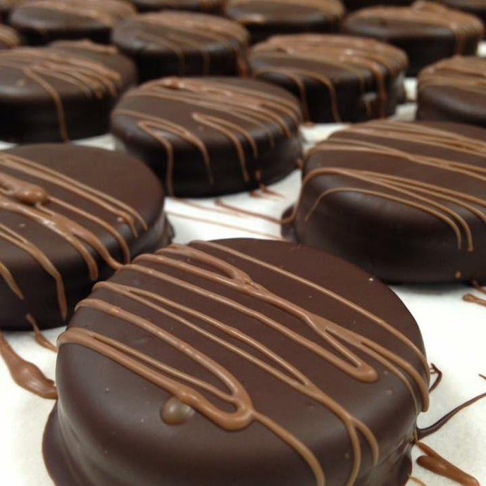 Hand-Dipped Dark Chocolate Oreos - 6pc - Peterbrooke Chocolatier
