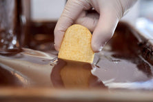 Hand-Dipped Dark Chocolate Potato Chips - 6pc - Peterbrooke Chocolatier